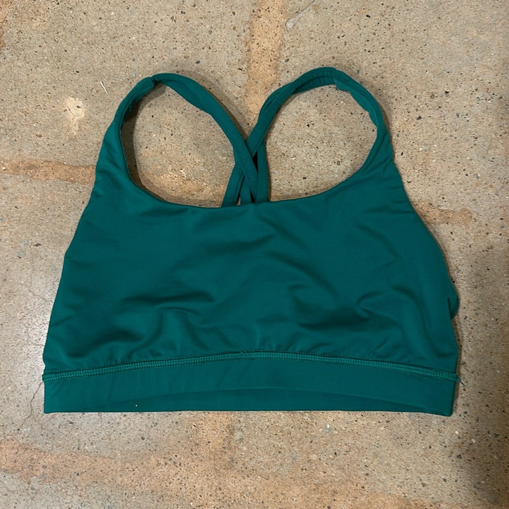 lululemon Energy Bra *Medium Support, B–D Cups	
Cascadia Green	
Size: 6